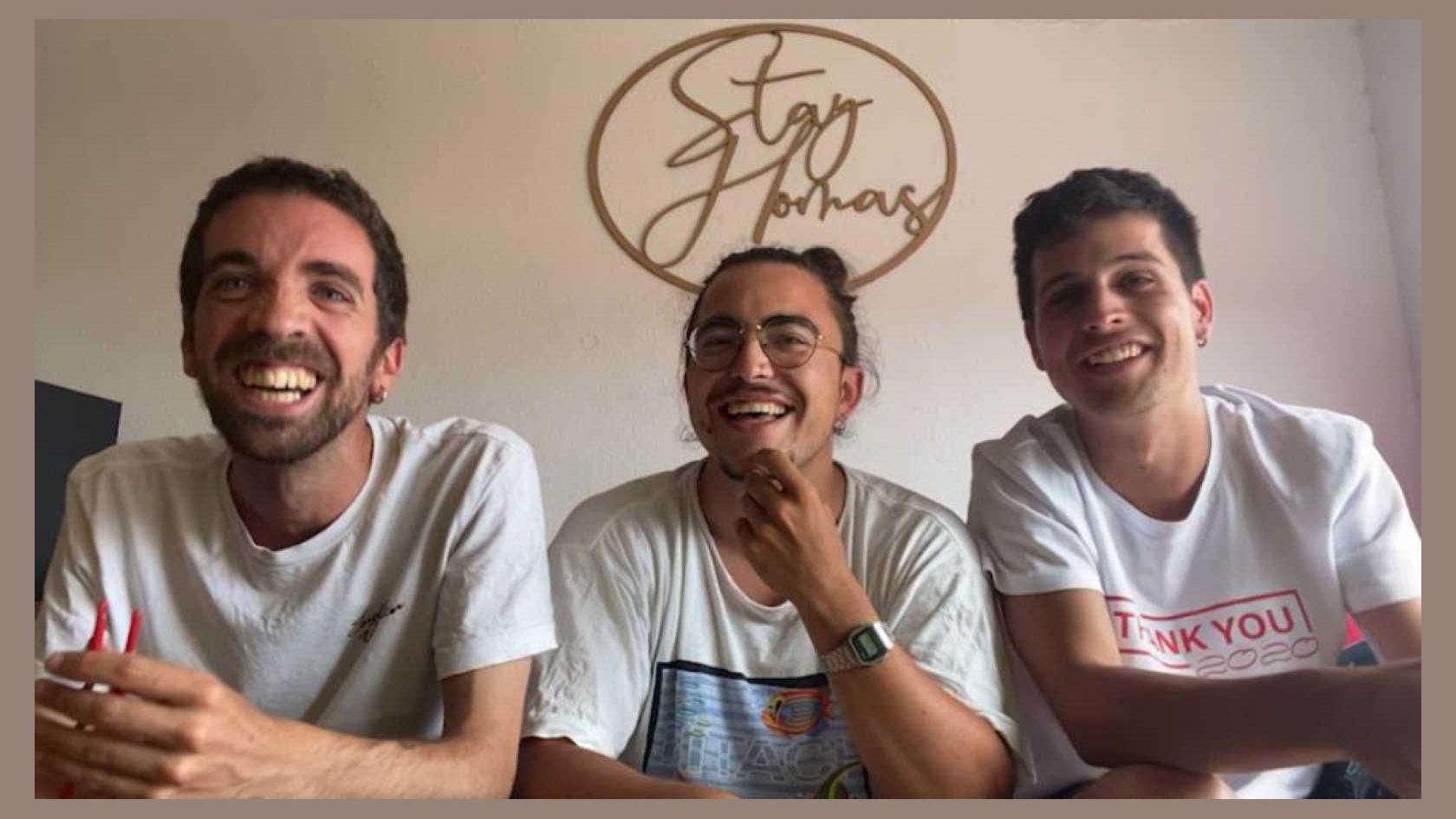 STAY HOMAS